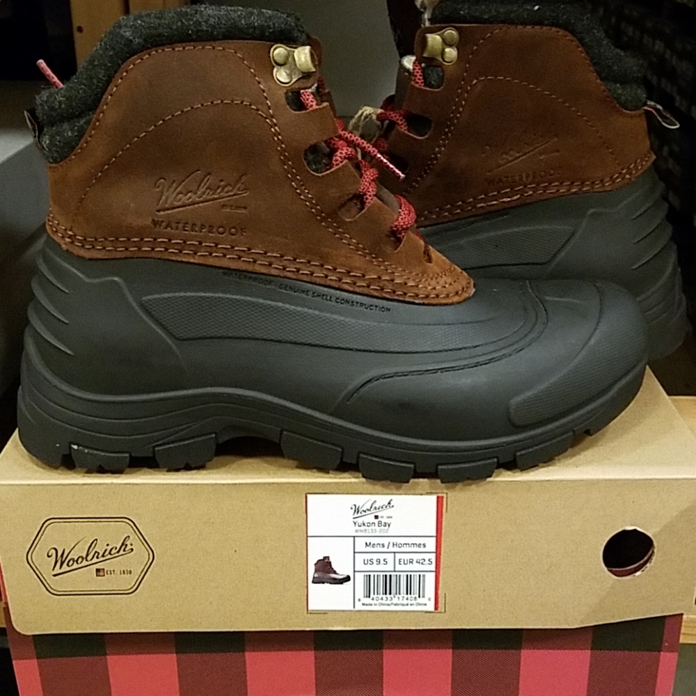 Woolrich snow boots